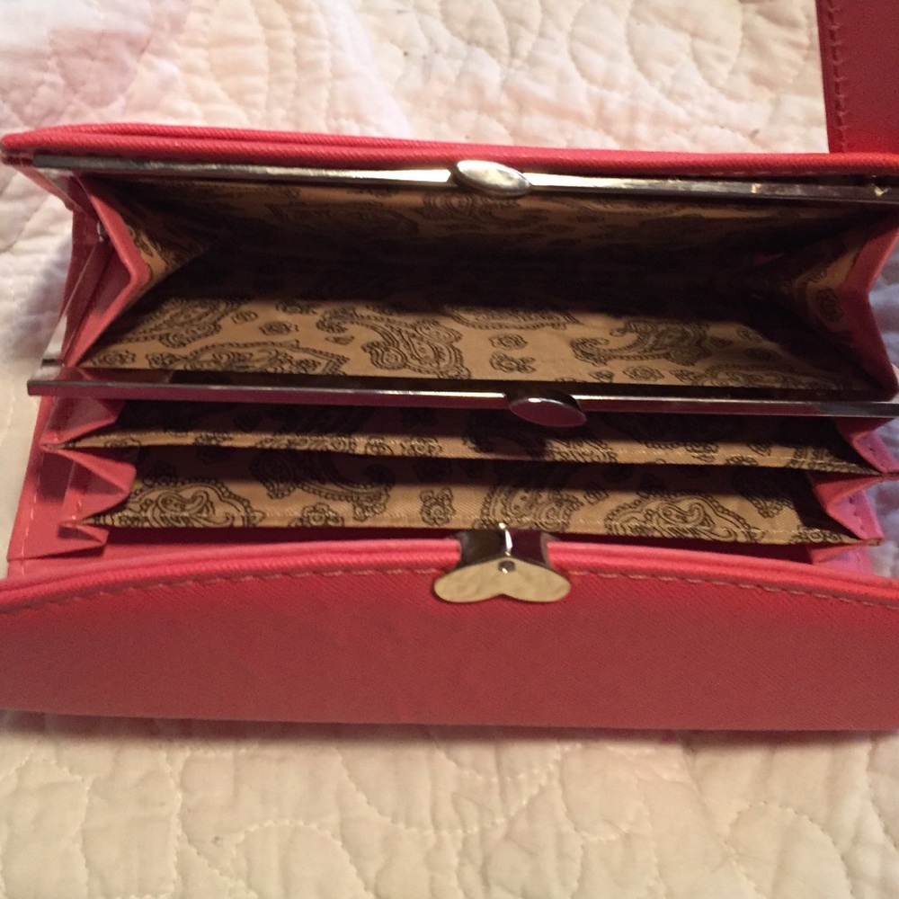 Wallet - Picture 4 of 4